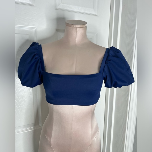Agua Bendita Calista Puff Sleeve Tie Back
Bikini Top Blue Sz S - Picture 6 of 11
